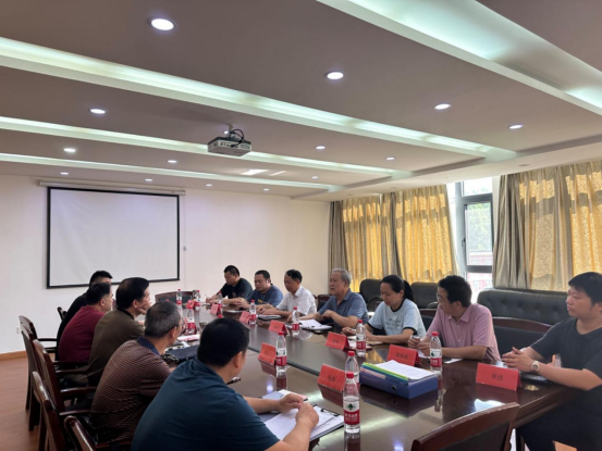 武汉光谷职业学院实验室安全检查组 莅临bat365现场检查