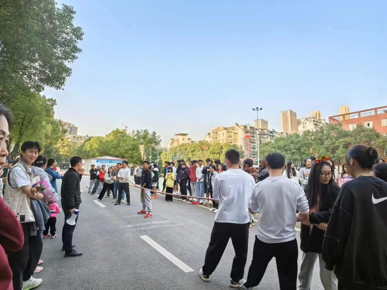 青春奋进新时代，运动逐梦向未来——bat365在线中国官网登录入口2023年秋季运动会暨教职工运动会