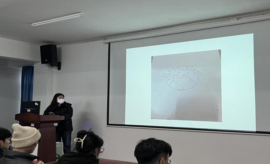 bat365在线中国官网登录入口2023年班徽、黑板报设计大赛顺利开展