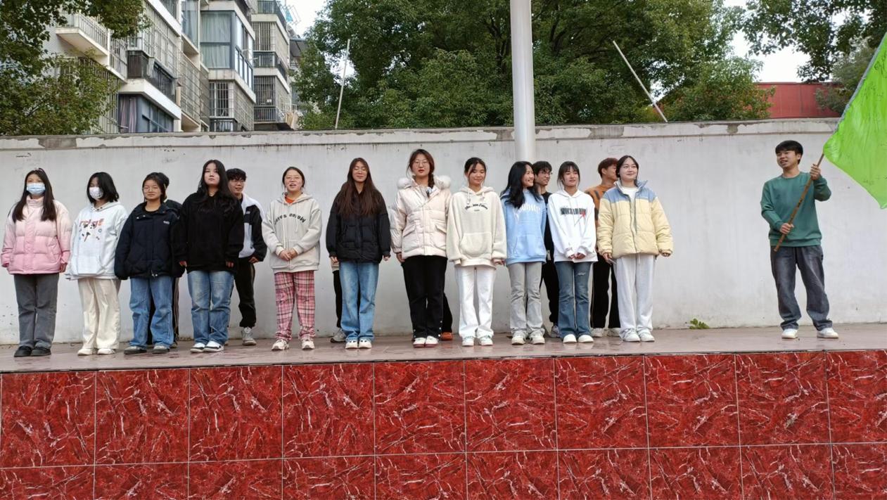 凝心聚力 励志笃行    —— bat3652023年下半年团委、学生会干部培训顺利完成