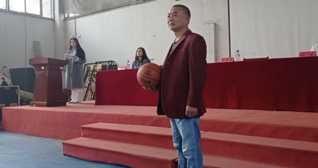 青春热血，逐梦“篮”场  ——bat365在线中国官网登录入口第十九届“希望杯”篮球赛开幕