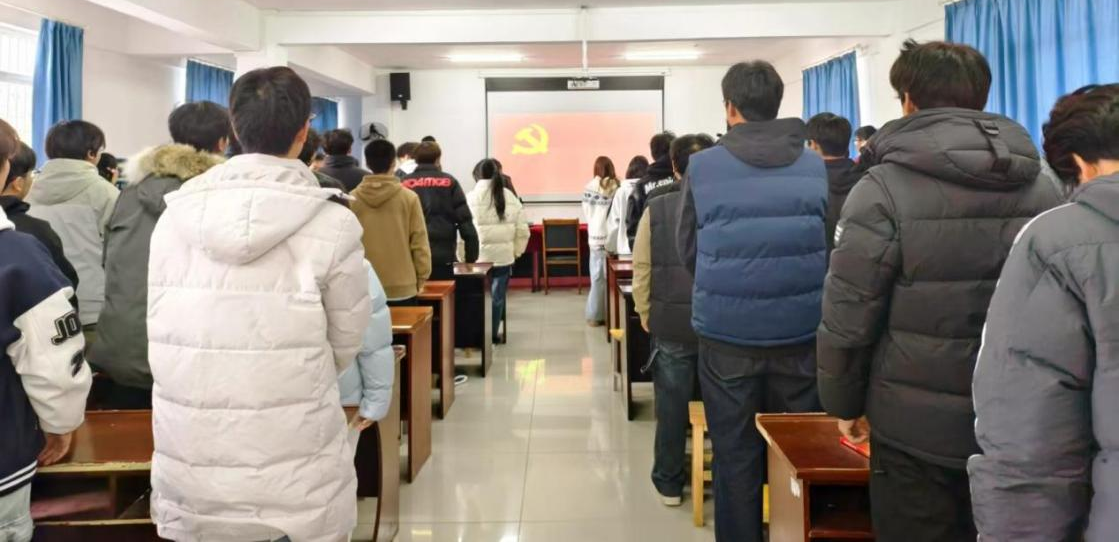 淬炼初心担使命 薪火相传启新程 ——bat365在线中国官网登录入口第40期业余党校顺利结业