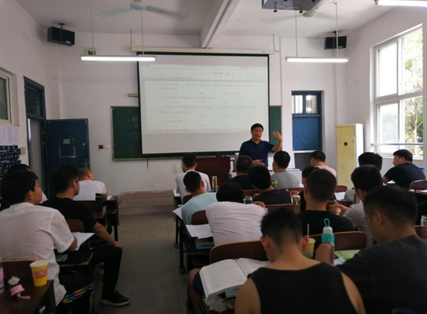 热烈祝贺bat365机车司机考前培训班考试取得优异成绩