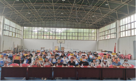 bat365举办第一届“馨新相印•简谐尔雅”  宿舍文化节颁奖典礼