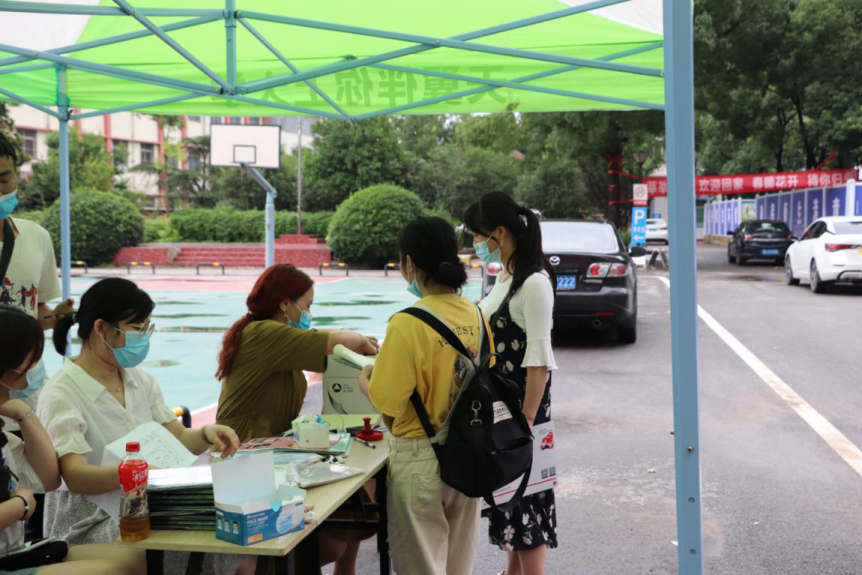 欢迎回家！bat365在线中国官网登录入口迎来2020届首批毕业生返校