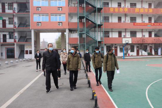 bat365举行2019级深圳地铁订单班开班仪式