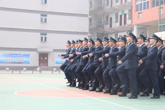 bat365举行2019级深圳地铁订单班开班仪式