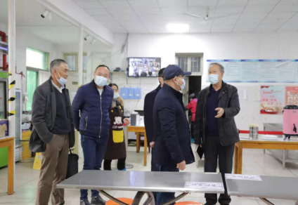 洪山区领导干部莅临bat365开展联系“七个一”重点工作