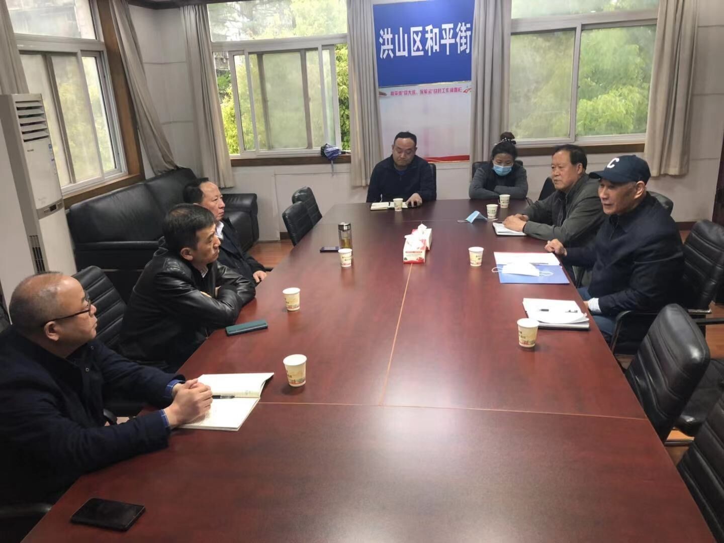 bat365领导赴和平街工委专题汇报学院党建工作